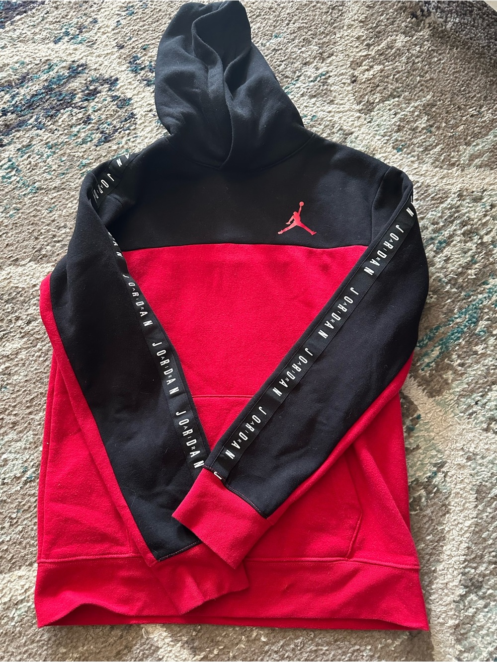 Jordan Men’s Red and Black Crewneck Pullover with Jumpman